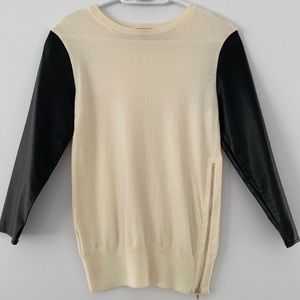 Women's Ann Taylor Cream/Black Sleeved Sweater, Size XS